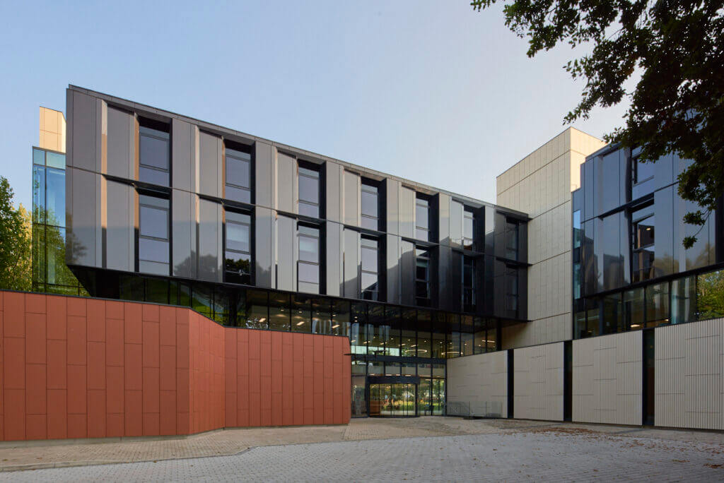 Nova Vista Modern Infrastructure